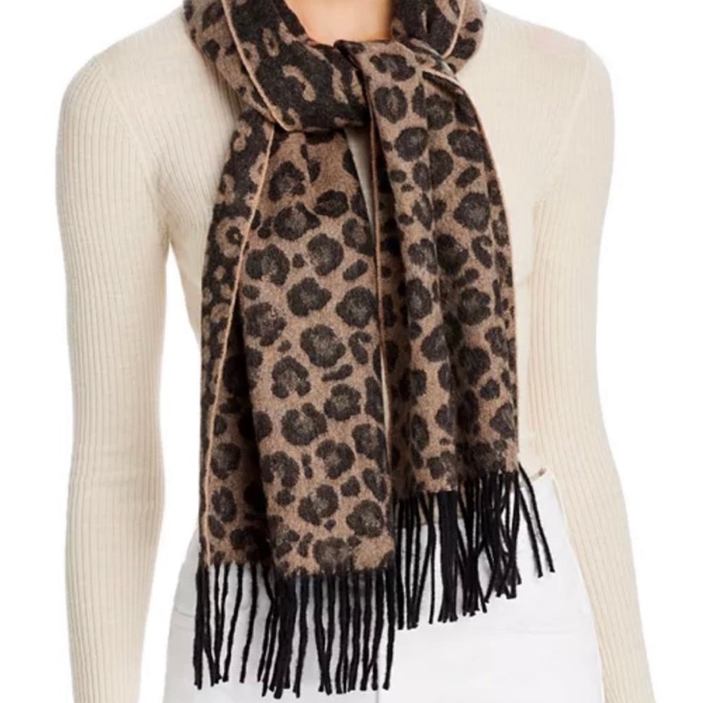 C by Bloomingdale’s Cashmere Reversible Scarf